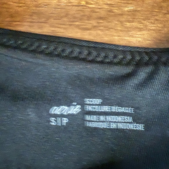 Like new! Aerie Black Scoop open back Bikini Top – Size Small - Picture 2 of 4